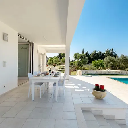 Villa Specchia By Barbarhouse